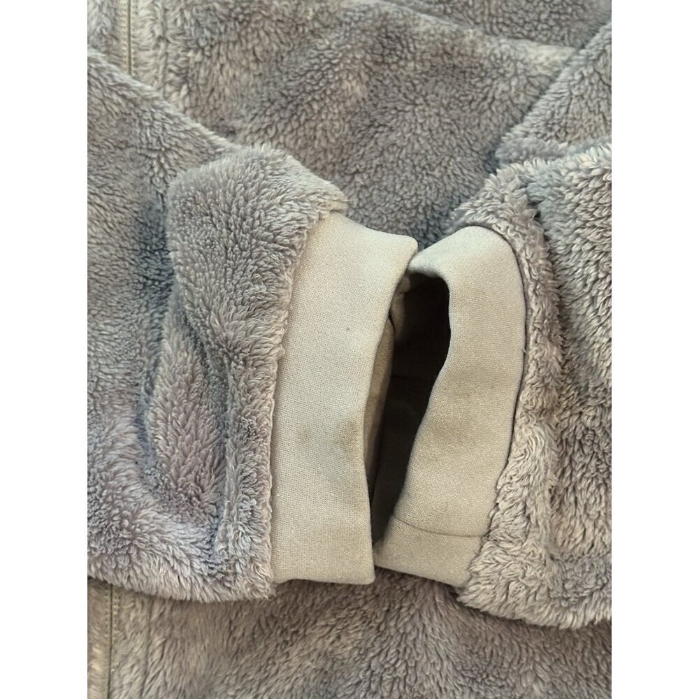 The North Face Women’s Size L Gray Soft Fleece Zip Up Jacket - Picture 14 of 16